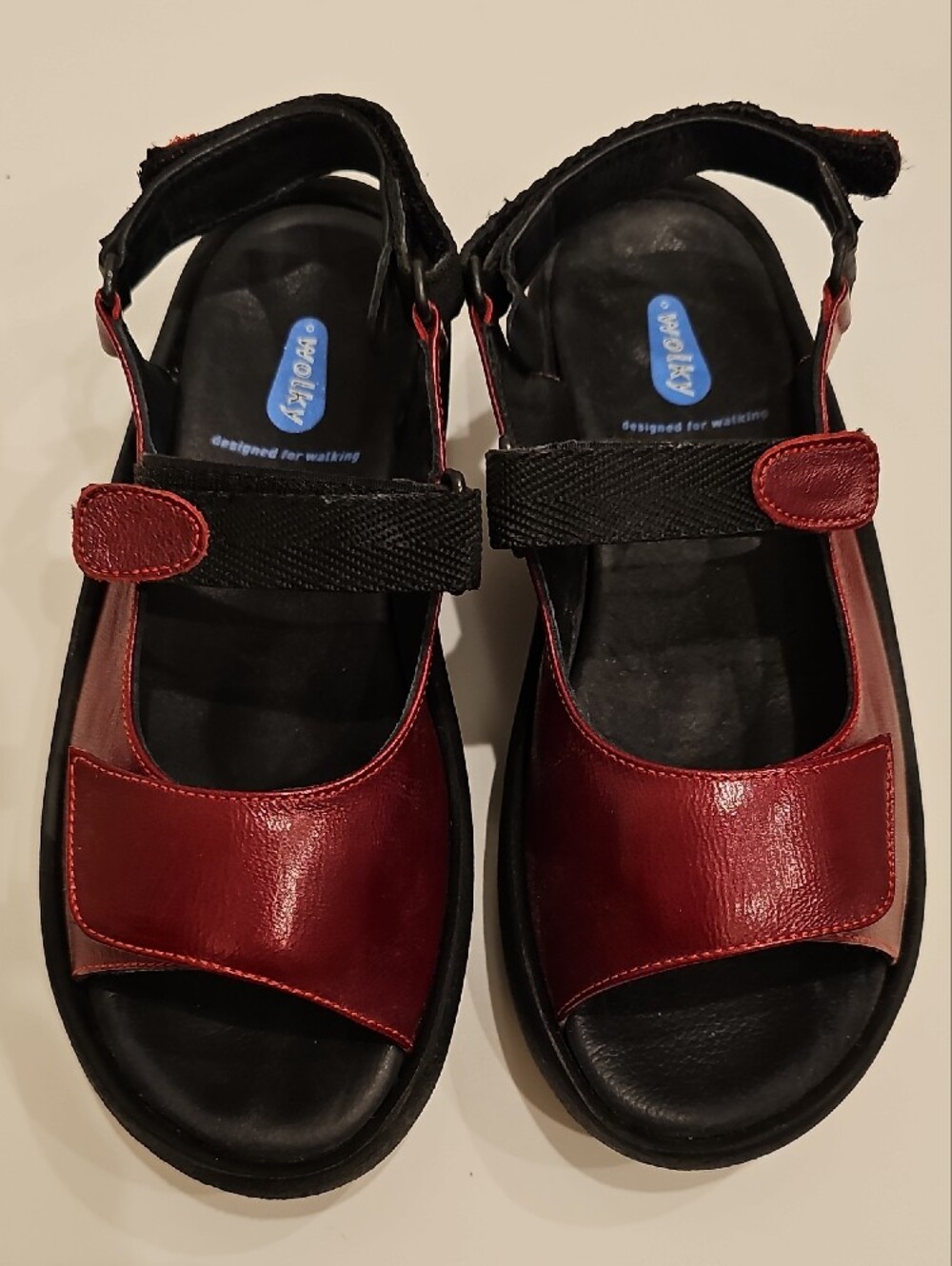 Wolky Women's Red and Black Leather Strap Sandals Walking Sandal Size 39 Jewel - Picture 2 of 8